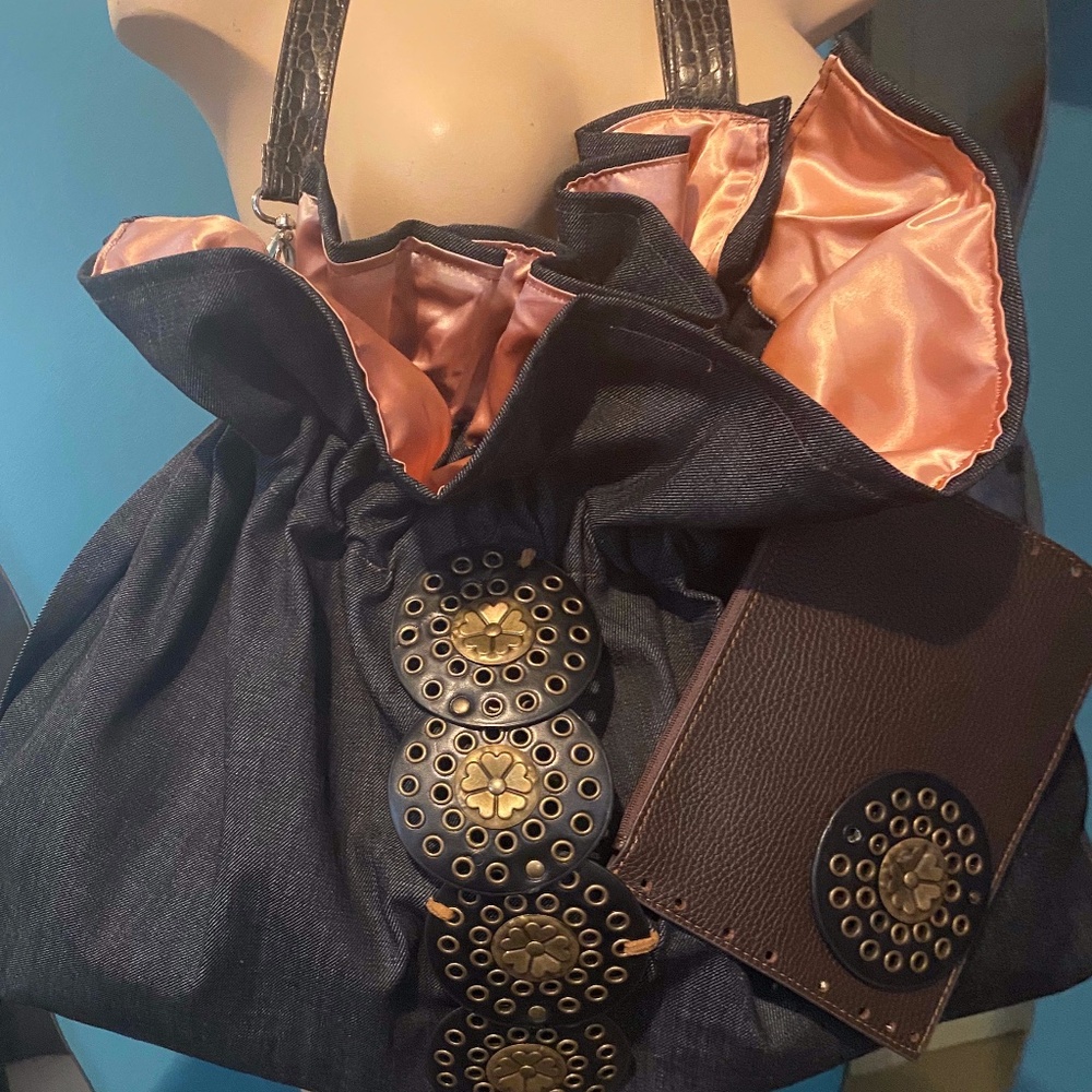 Handbag